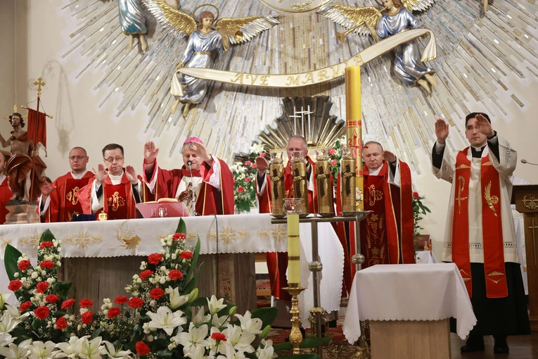 Bierzmowanie u Jana Nepomucena w Bochni