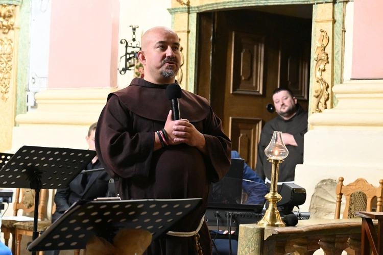 Koncert "Serce Matki" w Głubczycach