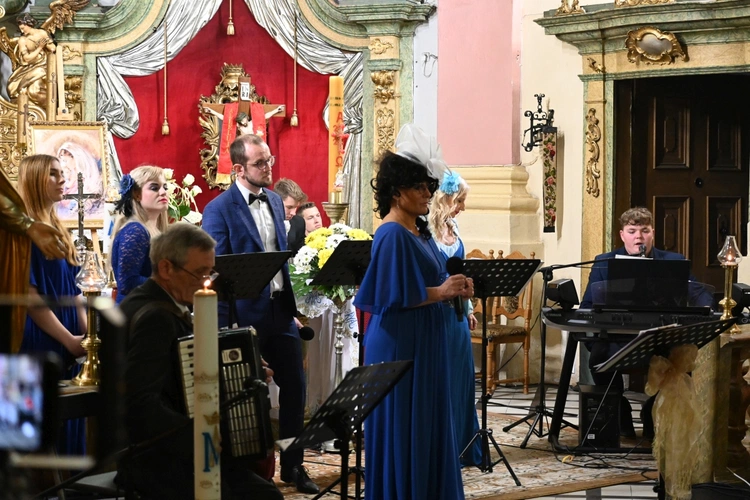 Koncert "Serce Matki" w Głubczycach