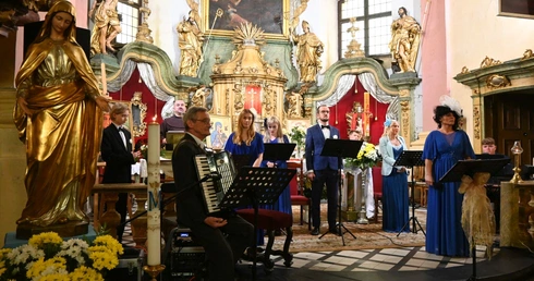 Koncert "Serce Matki" w Głubczycach