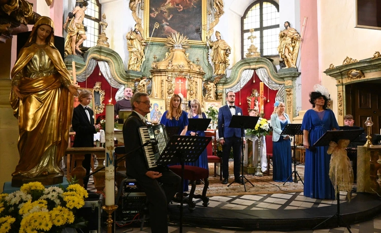 Koncert "Serce Matki" w Głubczycach