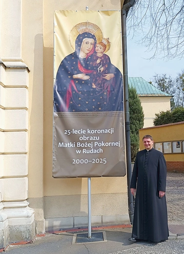 Ks. Sebastian Śliwiński jest proboszczem parafii w Rudach od 2015 roku. 