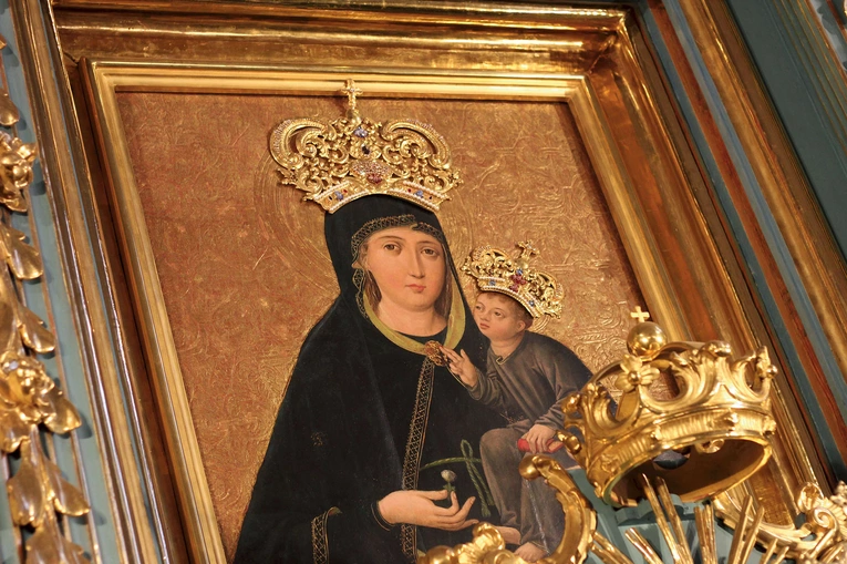 Matka Wolności jest orędowniczką nie tylko wolności fizycznej przez wyjednywanie łask uzdrowienia, ale też wolności duchowej.