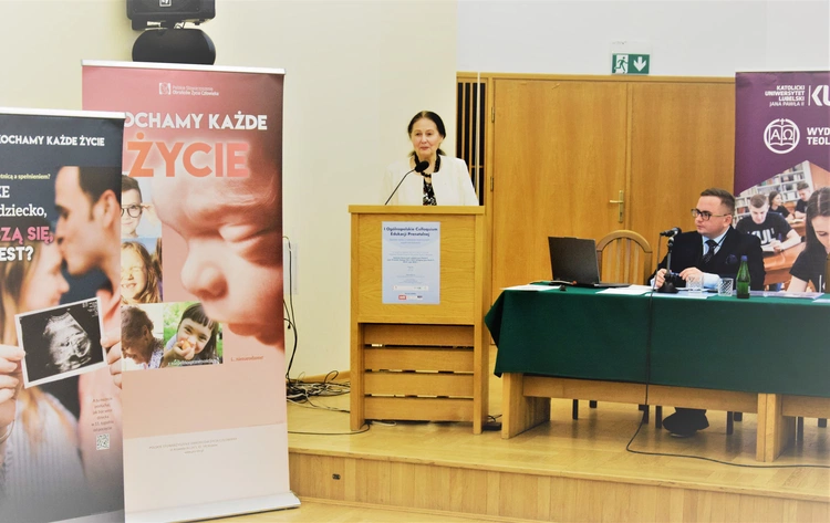 Od poczęcia po relację – interdyscyplinarna refleksja nad życiem prenatalnym na KUL