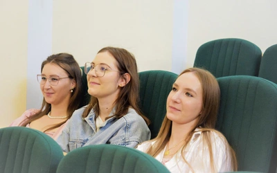 Od poczęcia po relację – interdyscyplinarna refleksja nad życiem prenatalnym na KUL