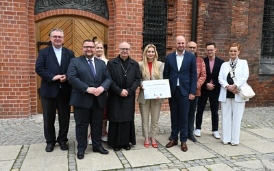 Samorząd województwa przekazał 2 mln zł na dalszy remont katedry
