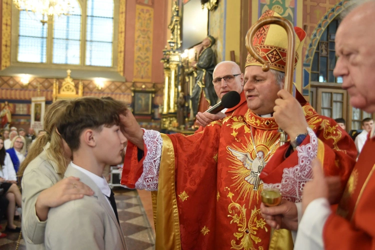 Bierzmowanie w Chorzelowie 2025