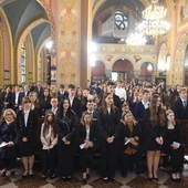 Liturgia to nie akademia