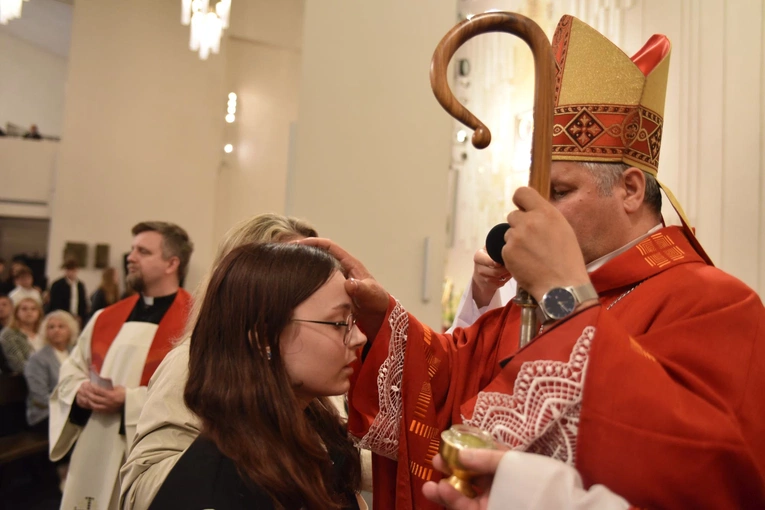Bierzmowanie w par. Ducha Św. w Mielcu 2025