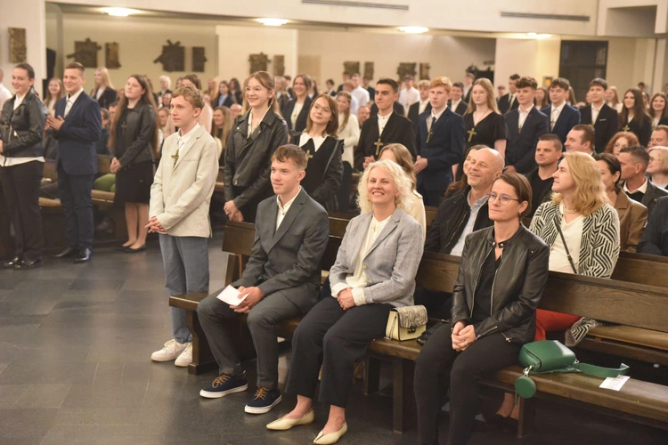 Liturgia to nie akademia