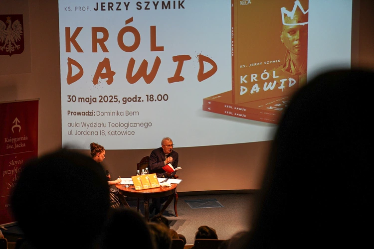 Spotkanie autorskie z ks. prof Jerzym Szymikiem