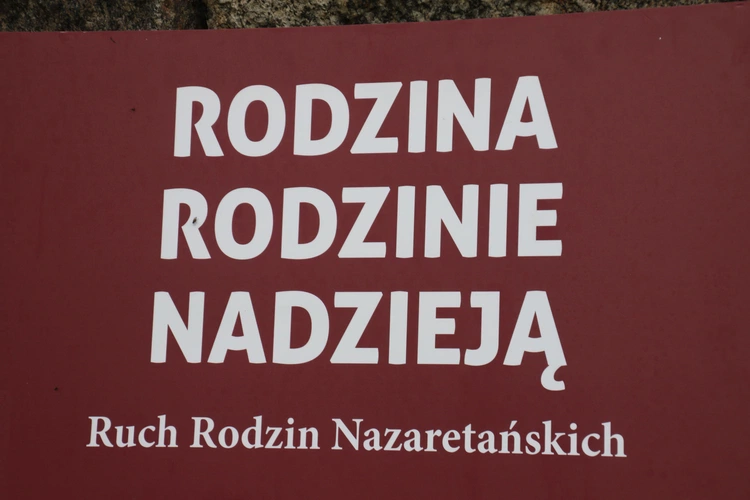 Płock. Dzień dziecka w ogrodzie biskupim
