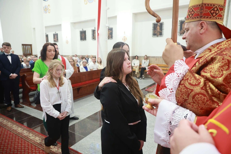 Bierzmowanie w Trzcianie koło Mielca