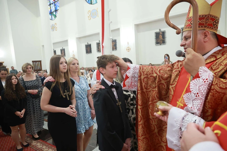 Bierzmowanie w Trzcianie koło Mielca