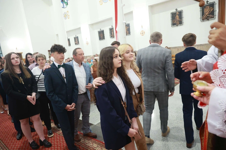 Bierzmowanie w Trzcianie koło Mielca