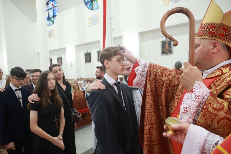 Bierzmowanie w Trzcianie koło Mielca