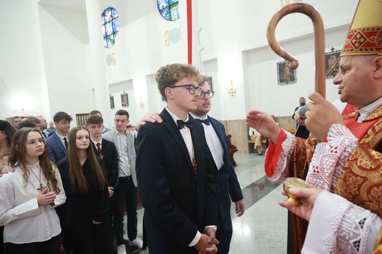 Bierzmowanie w Trzcianie koło Mielca