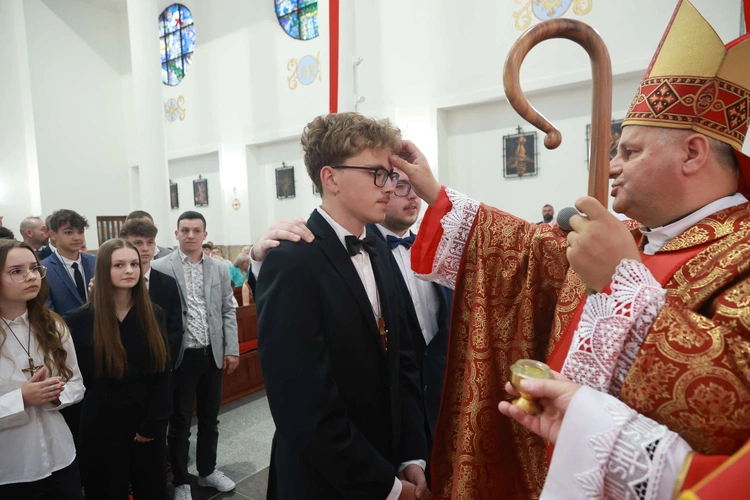 Bierzmowanie w Trzcianie koło Mielca