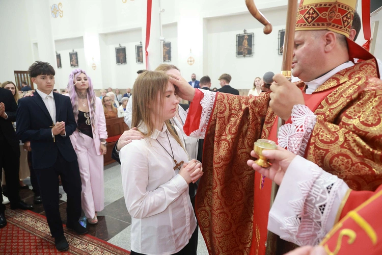 Bierzmowanie w Trzcianie koło Mielca