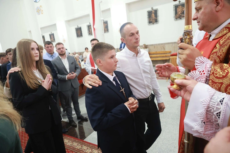 Bierzmowanie w Trzcianie koło Mielca