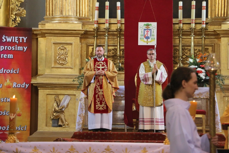 Pułtusk. XXVI Sacrosong Diecezji Płockiej (Msza św. w bazylice)