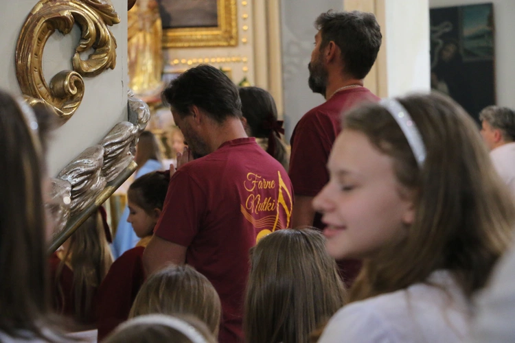 Pułtusk. XXVI Sacrosong Diecezji Płockiej (Msza św. w bazylice)