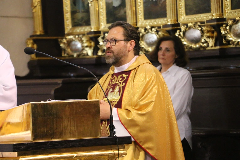 Pułtusk. XXVI Sacrosong Diecezji Płockiej (Msza św. w bazylice)