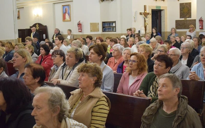 Pierwsza Diecezjalna Pielgrzymka Kobiet w Ożarowie