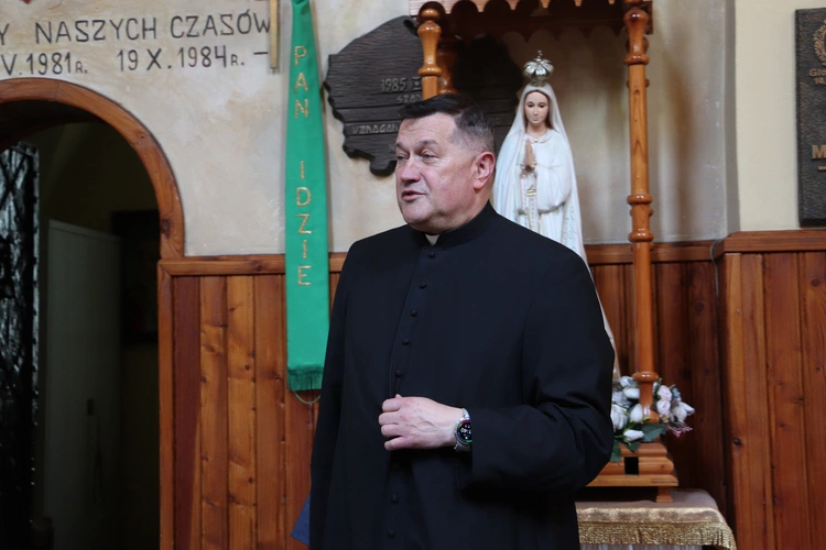 XII Diecezjalna Pielgrzymka Kobiet - wędrówka
