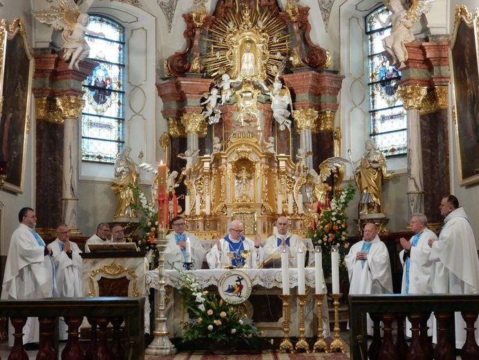 Pielgrzymka osób konsekrowanych