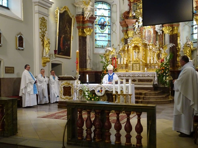 Pielgrzymka osób konsekrowanych