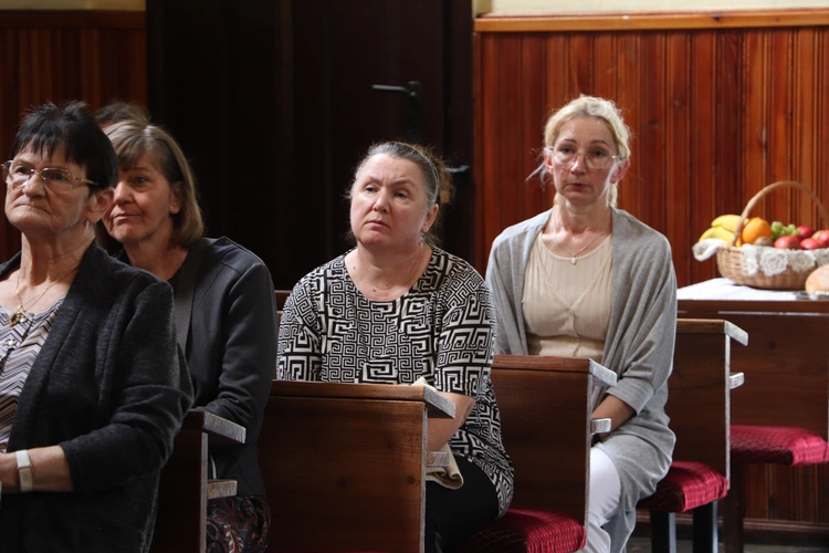 XII Diecezjalna Pielgrzymka Kobiet - wędrówka