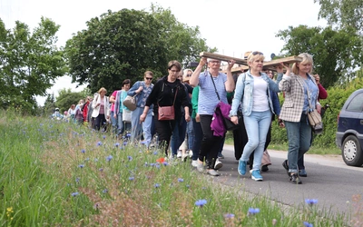 XII Diecezjalna Pielgrzymka Kobiet. Doświadczenie przejścia
