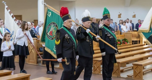 80-lecie Górniczej Orkiestry Dętej KWK "Sośnica" i poświęcenie sztandaru