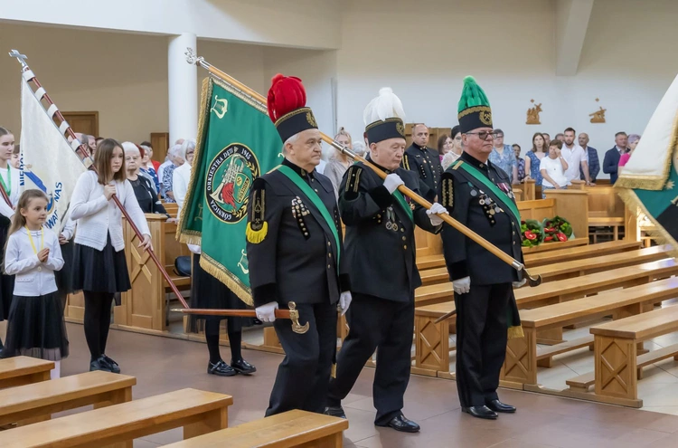 80-lecie Górniczej Orkiestry Dętej KWK "Sośnica" i poświęcenie sztandaru