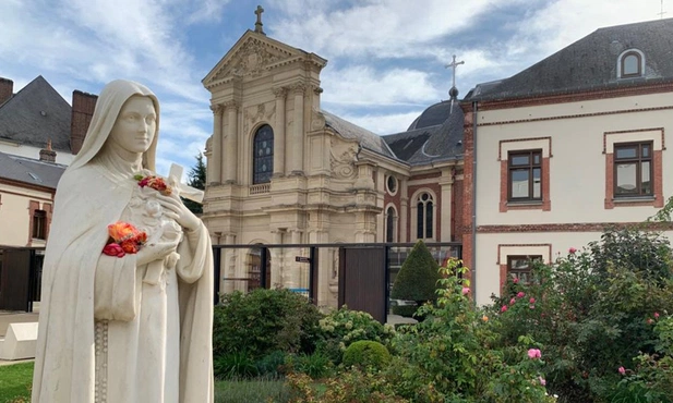 Ponad milion osób w USA odda cześć relikwiom św. Teresy z Lisieux