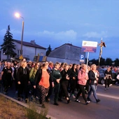 Jako pierwsze na pątniczy szlak wyruszą kobiety.