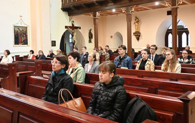 Młodzi organiści grali w Boguszycach