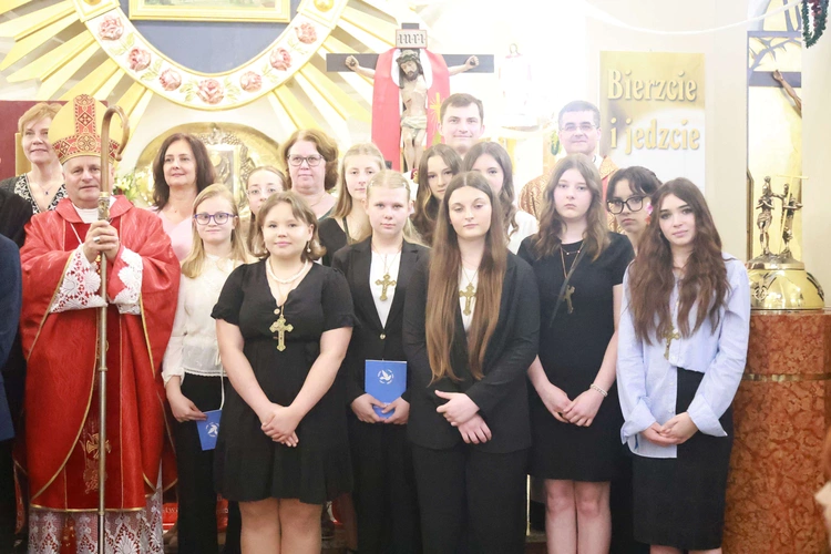 Bierzmowanie w Marcinkowicach