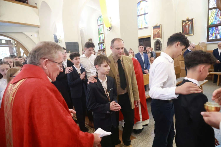 Bierzmowanie w Marcinkowicach