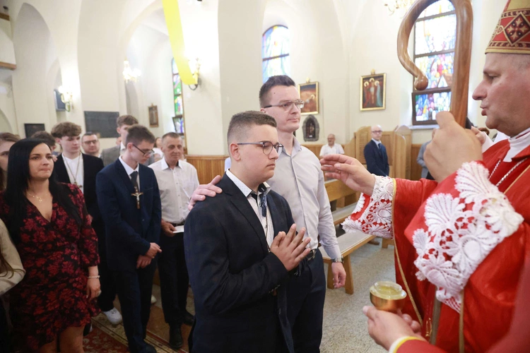 Bierzmowanie w Marcinkowicach