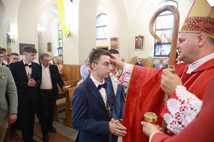 Bierzmowanie w Marcinkowicach