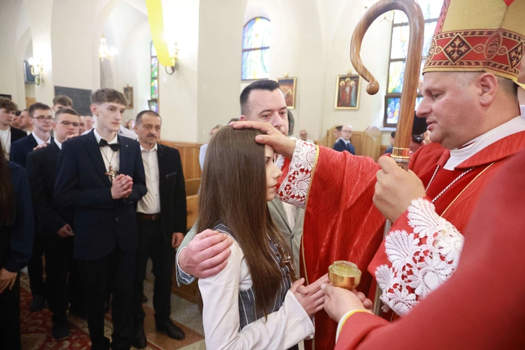 Bierzmowanie w Marcinkowicach