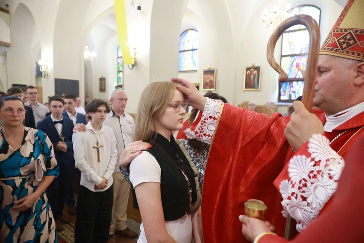 Bierzmowanie w Marcinkowicach