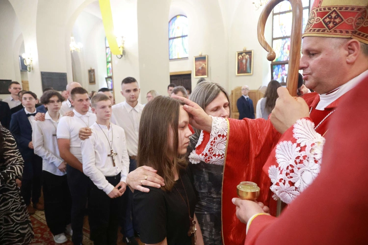 Bierzmowanie w Marcinkowicach