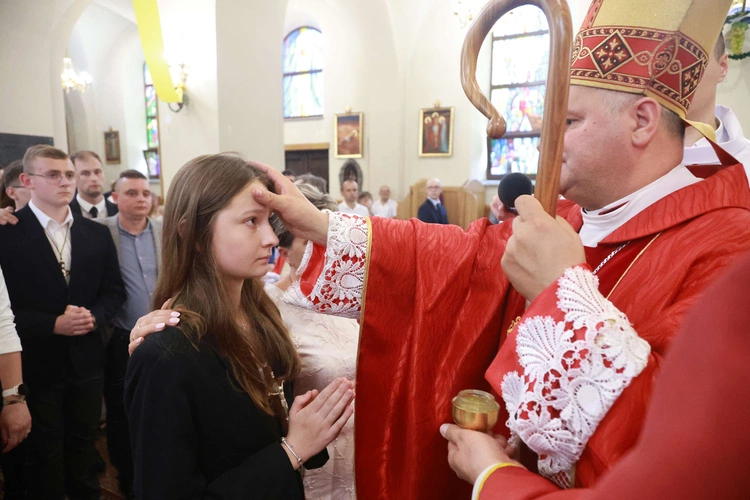 Bierzmowanie w Marcinkowicach