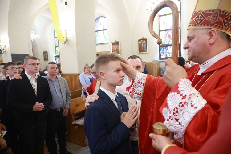 Bierzmowanie w Marcinkowicach