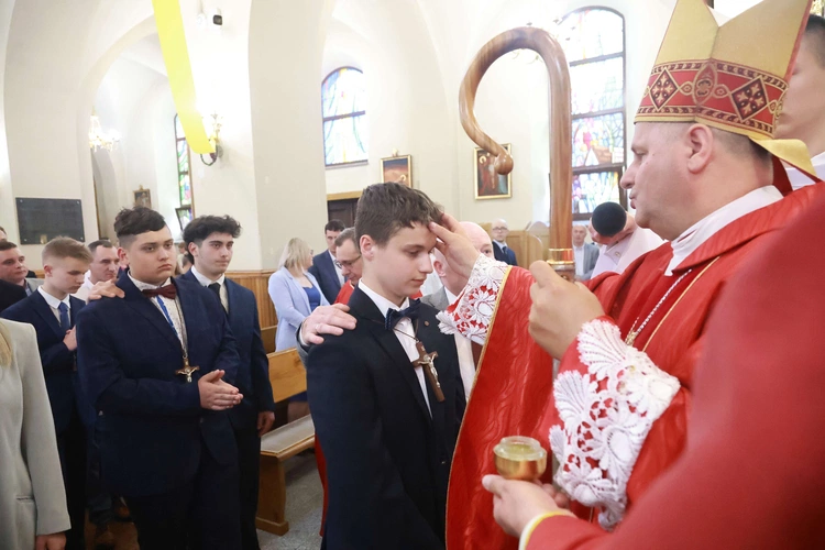 Bierzmowanie w Marcinkowicach