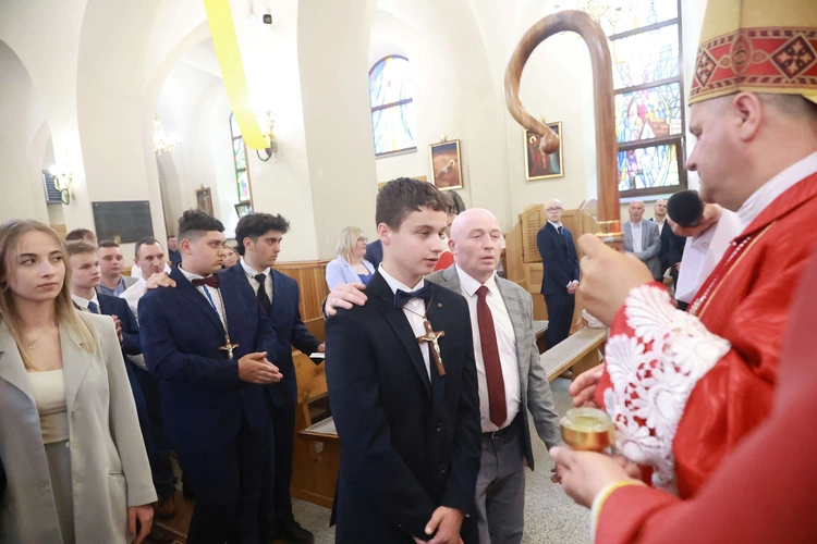 Bierzmowanie w Marcinkowicach