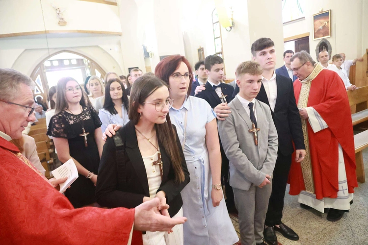 Bierzmowanie w Marcinkowicach